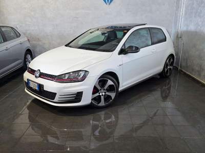 Volkswagen Golf Golf GTI 2.0 TSI 3p. BlueMotion Technology Bianco usata Cornaredo