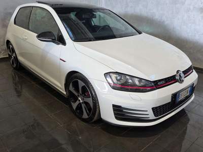 Volkswagen Golf Golf GTI 2.0 TSI 3p. BlueMotion Technology Bianco usata Cornaredo