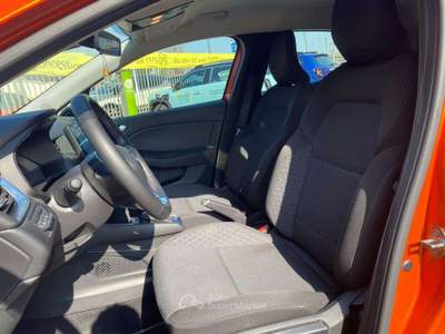 Renault Clio Clio V 2019 1.6 E-Tech full hybrid Equilibre 145cv auto Arancione usata Arcore
