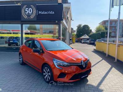 Renault Clio Clio V 2019 1.6 E-Tech full hybrid Equilibre 145cv auto Arancione usata Arcore