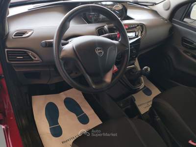 Lancia Ypsilon Eco Silver Metano NEOPATENTATI - EURO 6 Rosso usata Pistoia