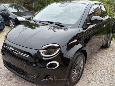 Fiat 500 Berlina Hybrid Torino Nero usata Monterotondo