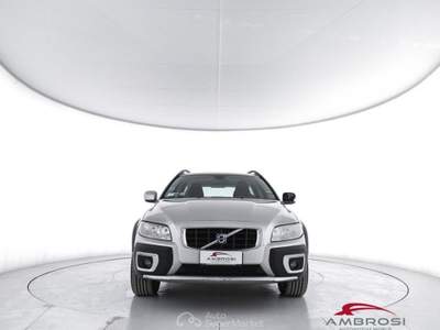 Volvo XC70 2.4 D5 20V (185CV) cat AWD Kinetic - PER OPERATORI Argento usata Corciano