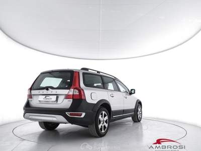 Volvo XC70 2.4 D5 20V (185CV) cat AWD Kinetic - PER OPERATORI Argento usata Corciano