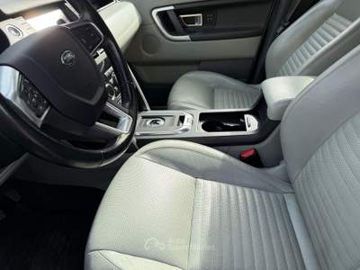 Land Rover Discovery Sport Lang rover discoveri Verde usata Novara
