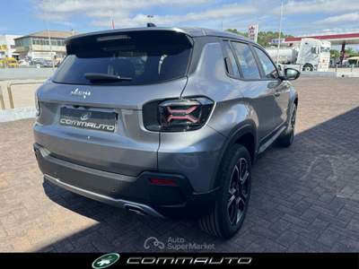 Jeep Avenger 1.2 Turbo 100 CV Summit - Winter e Comfort Pack Grigio usata Quinto di Treviso