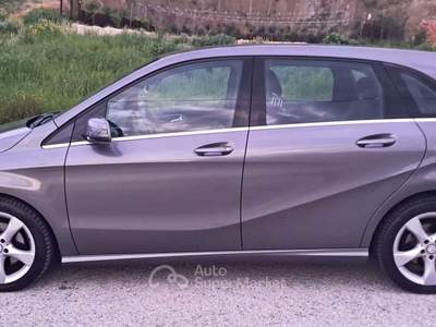 Mercedes-Benz Classe B Mercedes-benz B 180 CDI BlueEFFICIENCY Premium usata Cassano delle Murge
