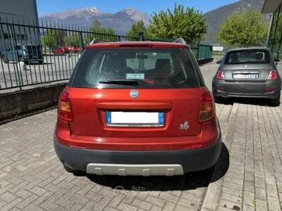 Fiat Sedici 1.6 Emotion 4x4 Rosso usata Montagna in Valtellina