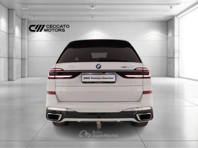 BMW X7 40 d 48V MSport xDrive Steptronic Bianco usata Padova