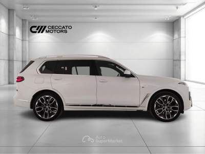 BMW X7 40 d 48V MSport xDrive Steptronic Bianco usata Padova