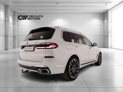 BMW X7 40 d 48V MSport xDrive Steptronic Bianco usata Padova