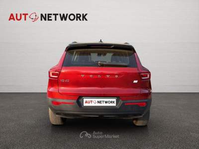 Volvo XC40 T4 Recharge Plug-in Hybrid R-design Rosso usata Imola