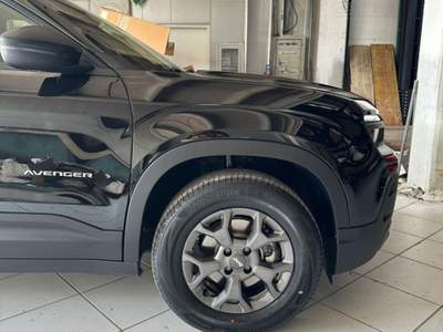 Jeep Avenger Longitude 1.2 turb Nero usata San Lazzaro di Savena
