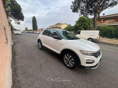 Volkswagen T-Roc nessun finanziamento obbligatorio - anche in contanti Bianco usata Roma