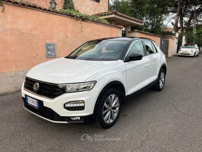 Volkswagen T-Roc nessun finanziamento obbligatorio - anche in contanti Bianco usata Roma