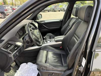 BMW X5 Autovettura in eccellenti condizioni, trazione integrale 4X4 Nero usata VILLORBA