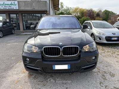 BMW X5 Autovettura in eccellenti condizioni, trazione integrale 4X4 Nero usata VILLORBA
