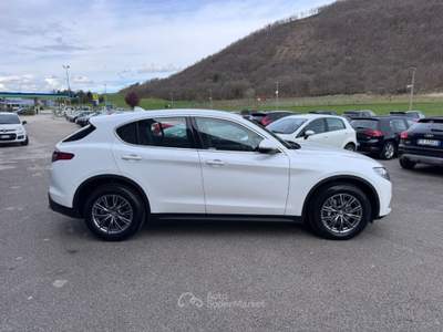 Alfa Romeo Stelvio 2.2 Turbodiesel perla 210 CV AT8 Q4 Super 4x4 4WD Bianco usata Sant'Angelo in vado