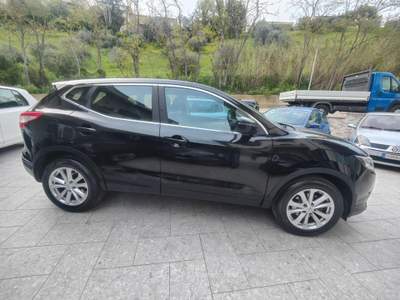 Nissan Qashqai 1.5 dCi Bus. 110cv_VENDUTA Nero usata Cappelle sul Tavo