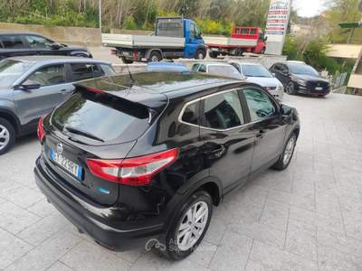 Nissan Qashqai 1.5 dCi Bus. 110cv_VENDUTA Nero usata Cappelle sul Tavo