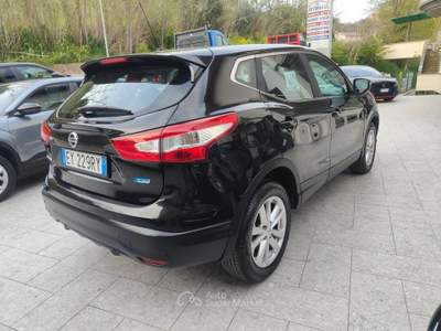 Nissan Qashqai 1.5 dCi Bus. 110cv_VENDUTA Nero usata Cappelle sul Tavo