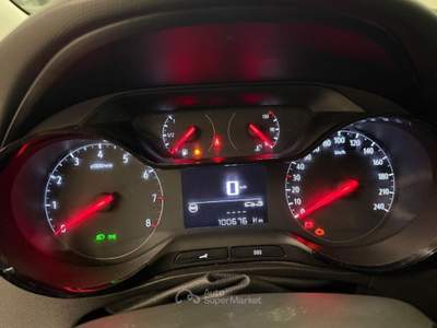 Opel Crossland 1.5 ECOTEC D 102 CV Start&Stop 120 Anniversary Bianco usata Siena