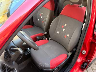 Fiat Panda 5 Posti Clima Automatico Rosso usata Padova