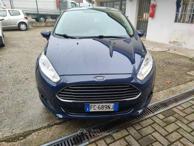 Ford Fiesta KM 113.000 GPL Rinnovato Blu/Azzurro usata Padova