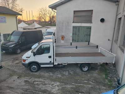 Iveco Daily 35C11 Differenziale Autobloccante usata Padova