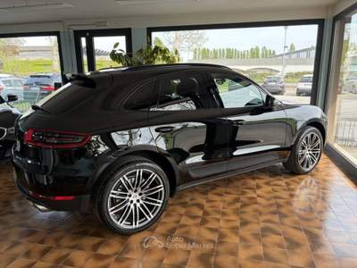 Porsche Macan Autovettura in eccellenti condizioni, tutta tagliandata Porsche Nero usata VILLORBA