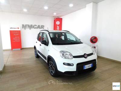 Fiat Panda 1.0 FireFly S&S Hybrid City Life Bianco usata Isola del Liri