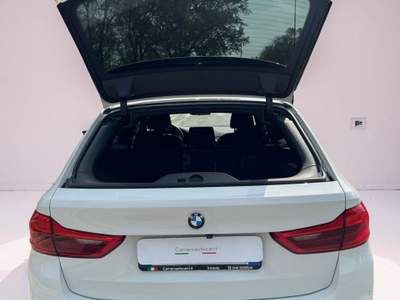 BMW Serie 5 530d X DRIVE M SPORT 265 CV Bianco usata Venezia