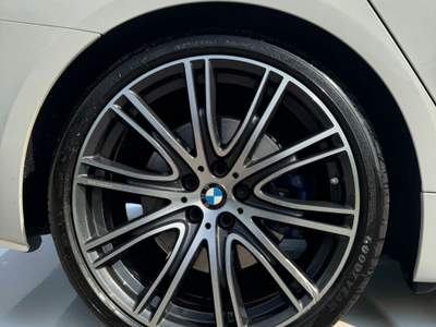 BMW Serie 5 530d X DRIVE M SPORT 265 CV Bianco usata Venezia