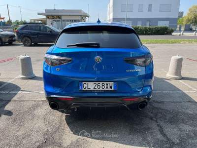 Alfa Romeo Stelvio Stelvio 2023 2.2 t Competizione Q4 210cv auto Blu/Azzurro usata Calerno di Sant'Ilario d'Enza