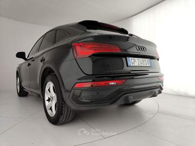 Audi Q5 I Sportback 2021 Sportback 35 2.0 tdi mhev 12V Business Advanced s-tronic Nero usata Caserta