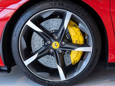 Ferrari SF90 4.0 Rosso usata Verona