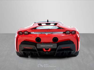 Ferrari SF90 4.0 Rosso usata Verona