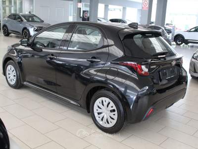 Toyota Yaris Hybrid 115 Active Nero usata Casalmaggiore