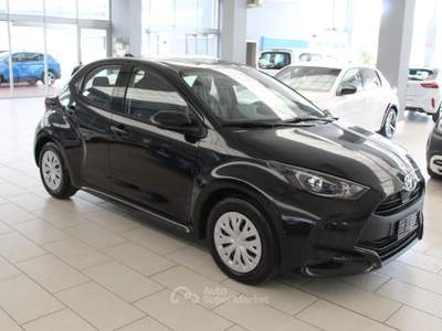 Toyota Yaris Hybrid 115 Active Nero usata Casalmaggiore