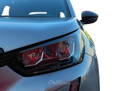 Peugeot 2008 1.2 puretech Active Pack s&s 130cv eat8 usata Pistoia