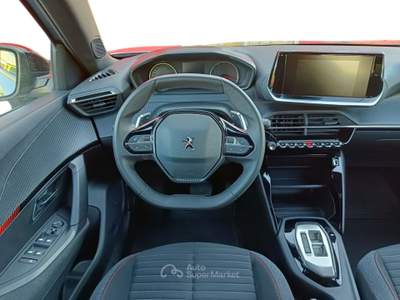 Peugeot 2008 1.2 puretech Active Pack s&s 130cv eat8 usata Pistoia