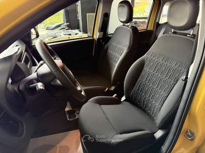 Fiat Pandina 1.0 FireFly 65cv S&S 6m Hybrid Pop Giallo usata Salerno