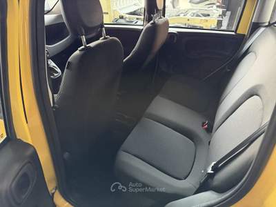 Fiat Pandina 1.0 FireFly 65cv S&S 6m Hybrid Pop Giallo usata Salerno