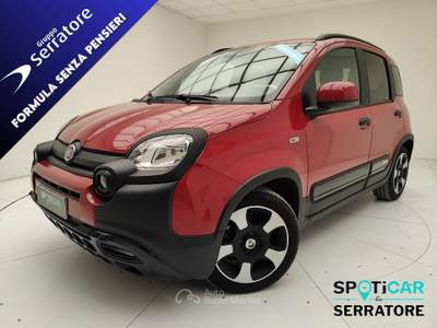 Fiat Panda III 2024 Cross 1.0 firefly hybrid s&s 70cv Rosso usata Erba