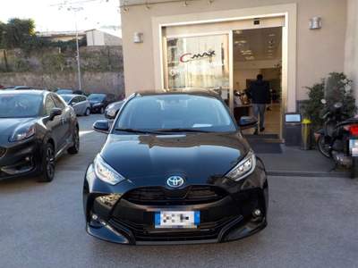 Toyota Yaris 1.5 Hybrid 115CV Active usata TORRE DEL GRECO