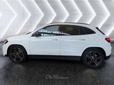 Mercedes-Benz GLA GLA 200 d AMG Line Adv Plus Bianco usata Napoli