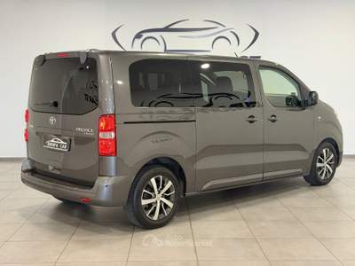 Toyota Proace 2.0D 150Cv S&S M/T L1 D Luxury Grigio usata Caresanablot