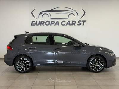 Volkswagen Golf 1.0 eTSI 110cv EVO Life DSG Grigio usata Caresanablot
