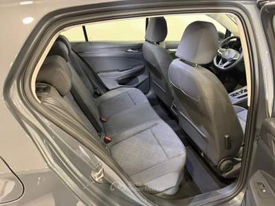 Volkswagen Golf 1.0 eTSI 110cv EVO Life DSG Grigio usata Caresanablot