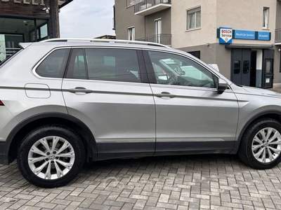 Volkswagen Tiguan 1.5 TSI 96KW Business BMT ACT Grigio usata Galbiate